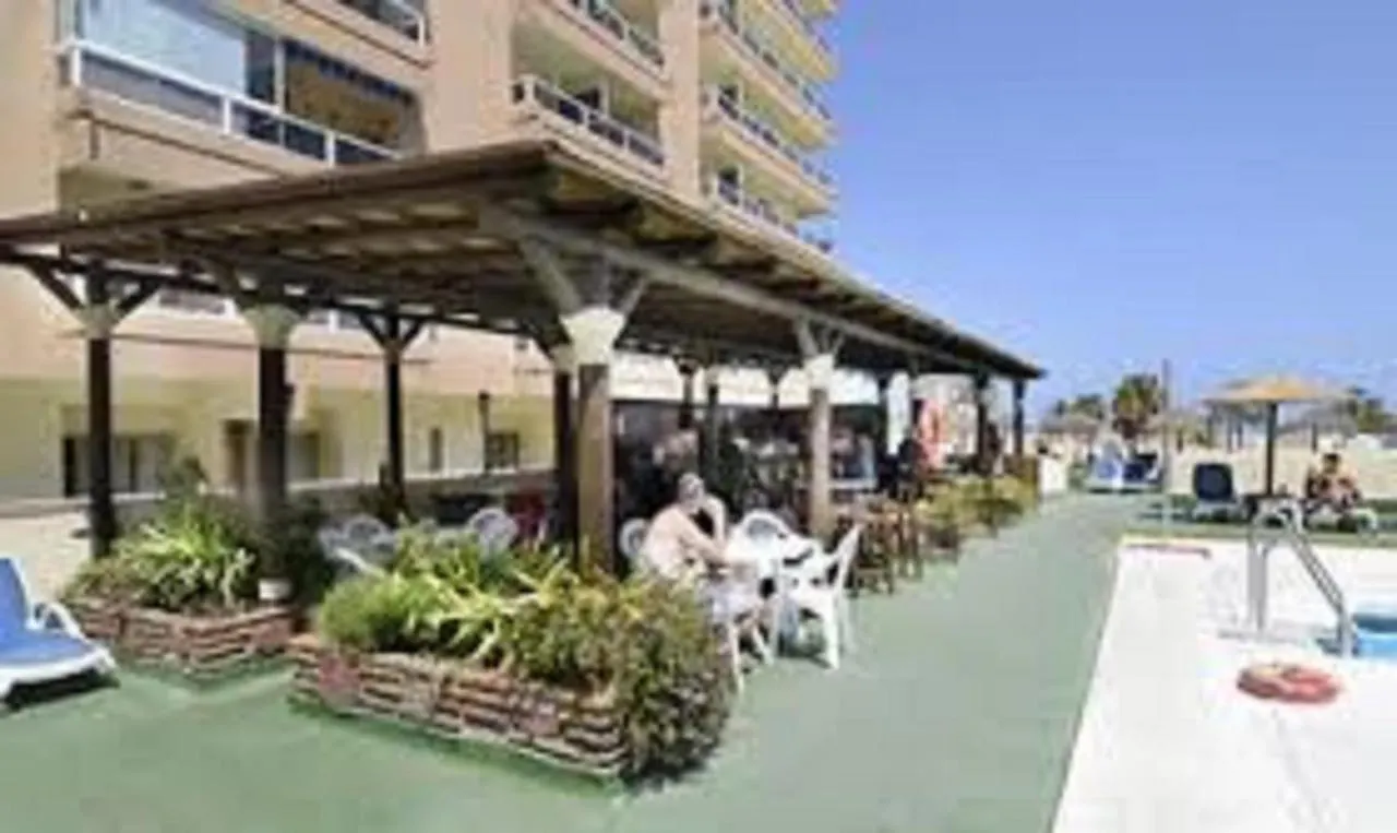 Lejlighed Apartamento El Albero Integrado En El Hotel Pyr Centrico Y En Primera Linea De Playa Fuengirola