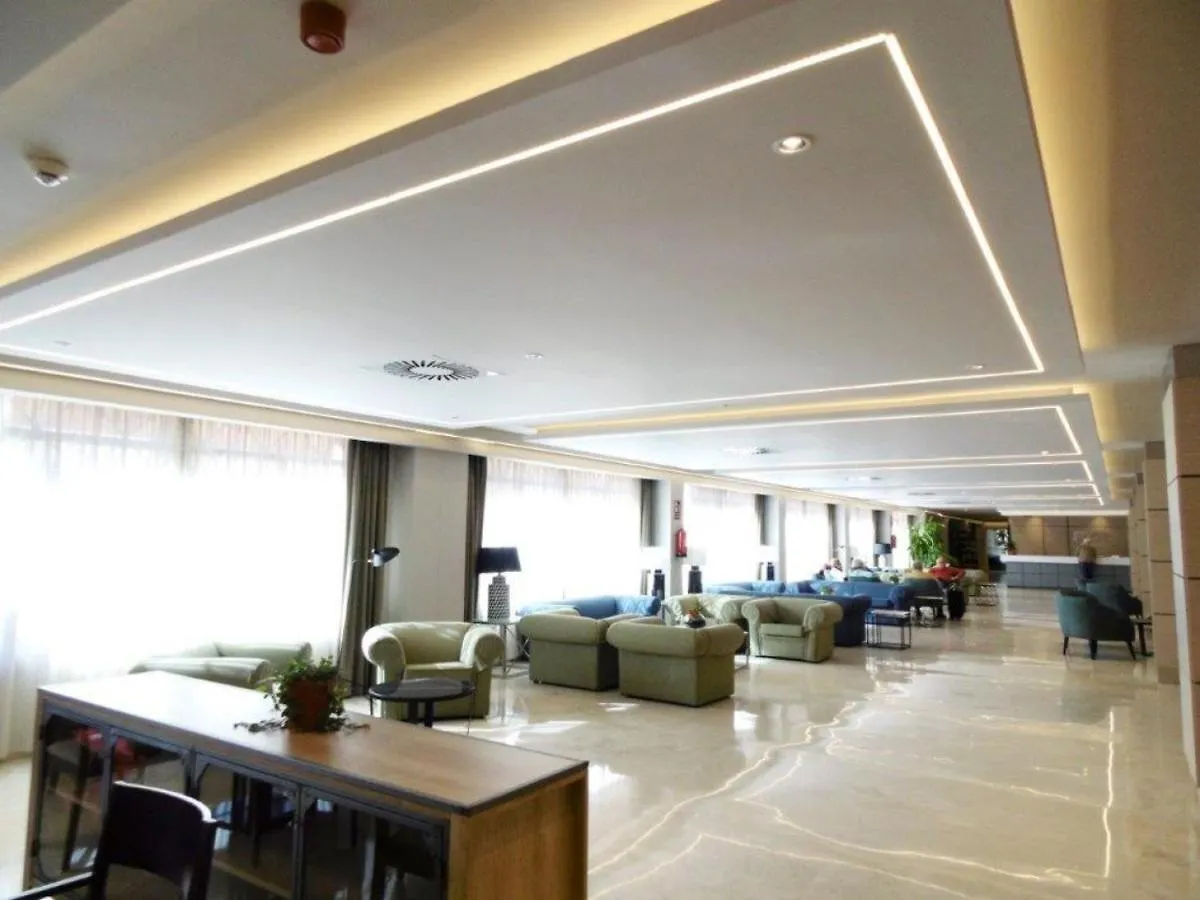 Lejlighed Apartamento El Albero Integrado En El Hotel Pyr Centrico Y En Primera Linea De Playa Fuengirola